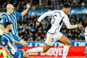 威尼斯人官网_包含客场反击思路清晰，威胁持续制造的词条