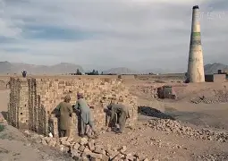 密集赛程来袭，面临严峻挑战